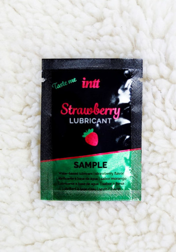 Пробник Їстівний лубрикант зі смаком полуниці Intt Strawberry Lubrificant- фото 2