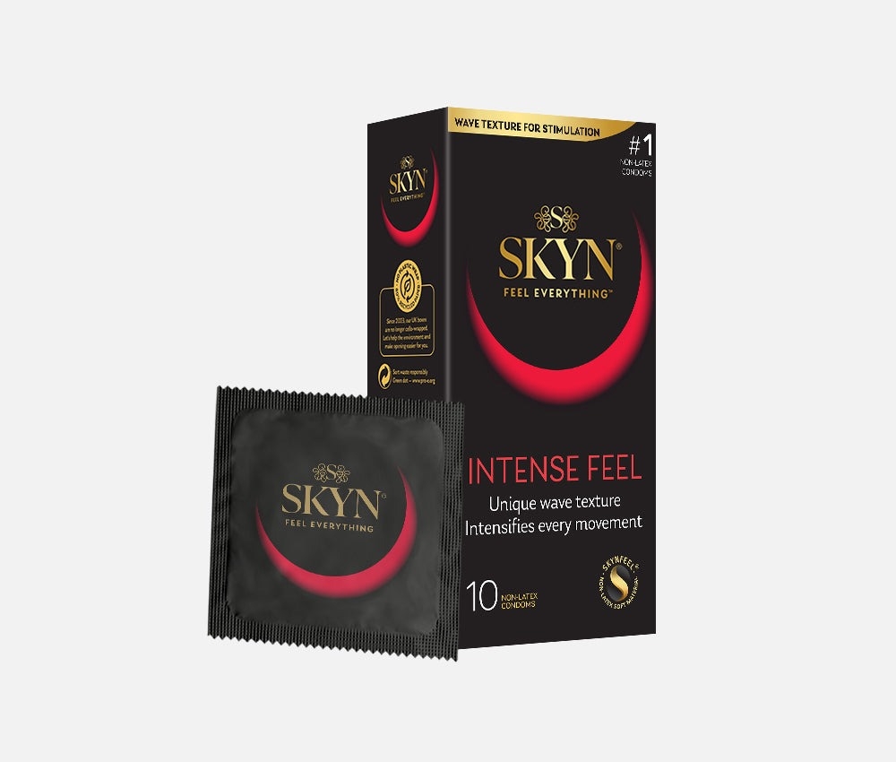 Безлатексні преміум-презервативи SKYN Intense Feel 10 шт, точковий рельєф